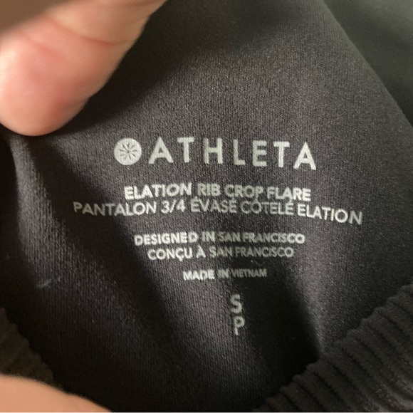 Athleta Elation SP Rib Crop Flare Small Petite Black #987301 Yoga - Picture 6 of 7